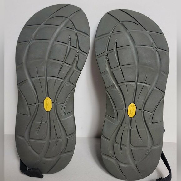Chaco Womens Z/1 Classic Adjustable Strap Sandals Gray Cream Vibram Size 9$32. - Picture 7 of 7